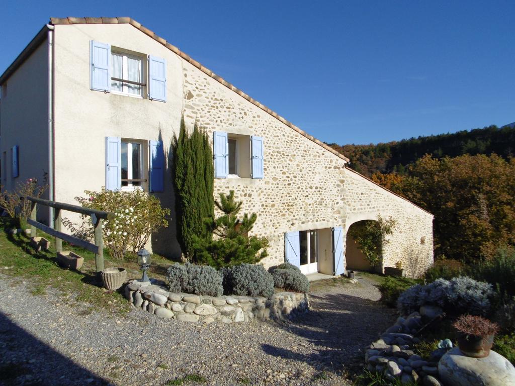 시스트롱 La Ferme De Valauris B&B 외부 사진