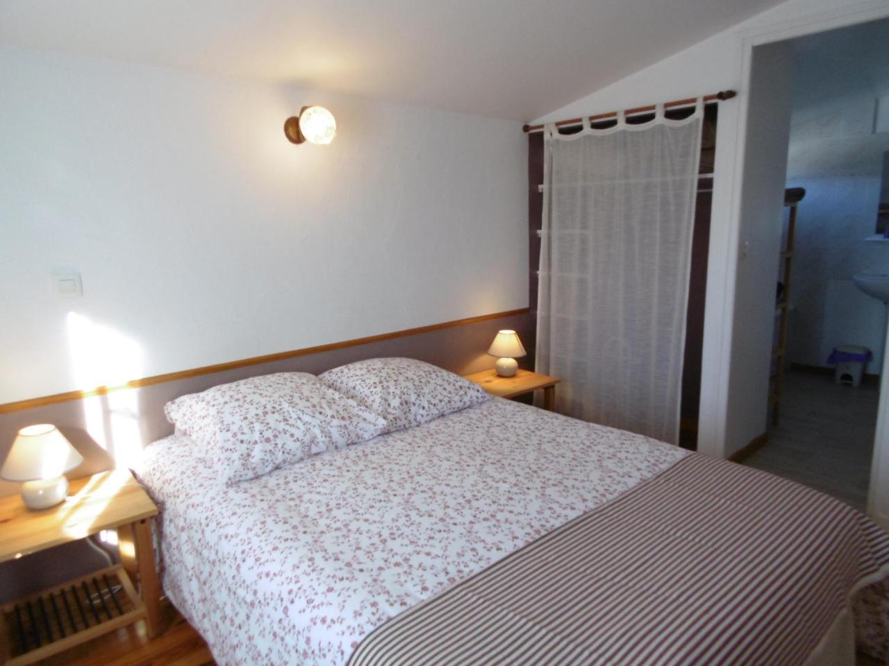 시스트롱 La Ferme De Valauris B&B 외부 사진